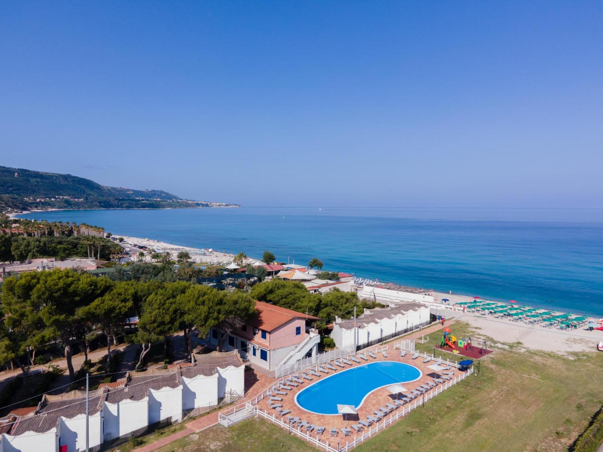 Villaggio Residence Emmesse Zambrone Exterior foto