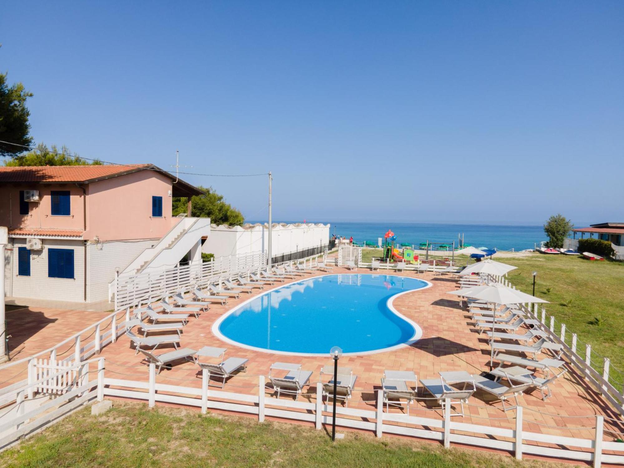 Villaggio Residence Emmesse Zambrone Exterior foto
